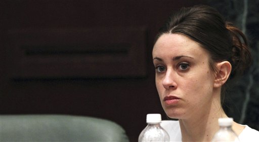 casey anthony hot pictures. Casey Anthony listens to court