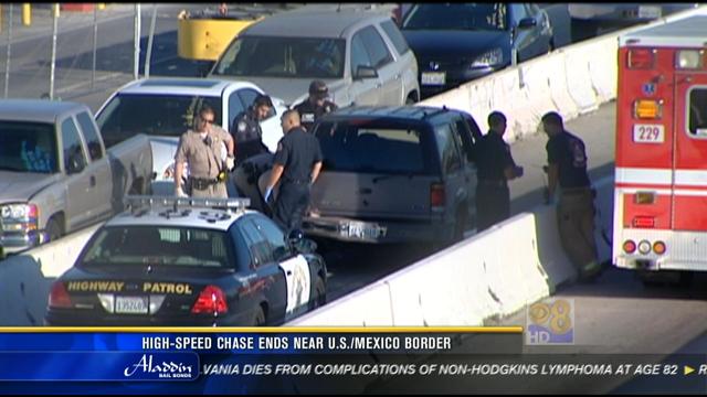 High Speed Chase Ends Near Usmexico Border Cbs News 8 San Diego Ca News Station Kfmb 3041