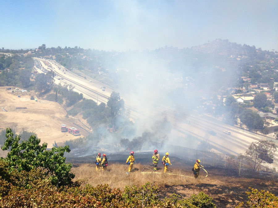 Crews Battle Brush Fire Near Sr 125 In La Mesa Cbs News 8 San Diego Ca News Station Kfmb 6557