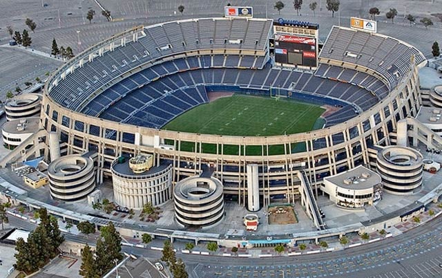 San Diego Chargers to “Bolt” from Qualcomm Stadium?