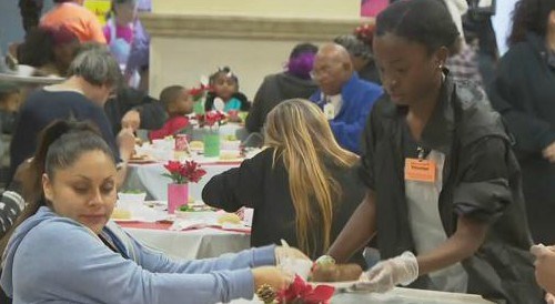 Father Joe's Villages serves Christmas Eve dinner - CBS News 8 - San ...