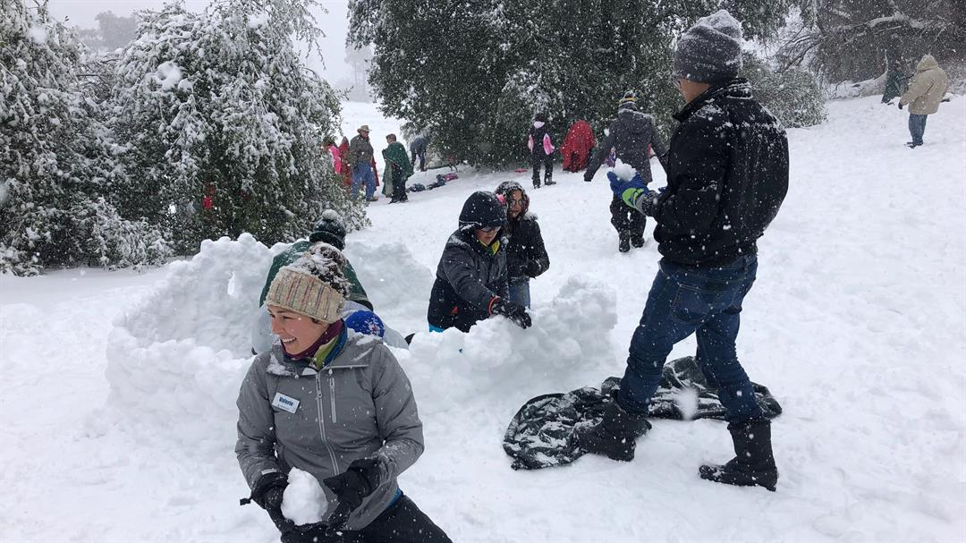 Snow day in San Diego! Winter wonderland blankets local mountain CBS